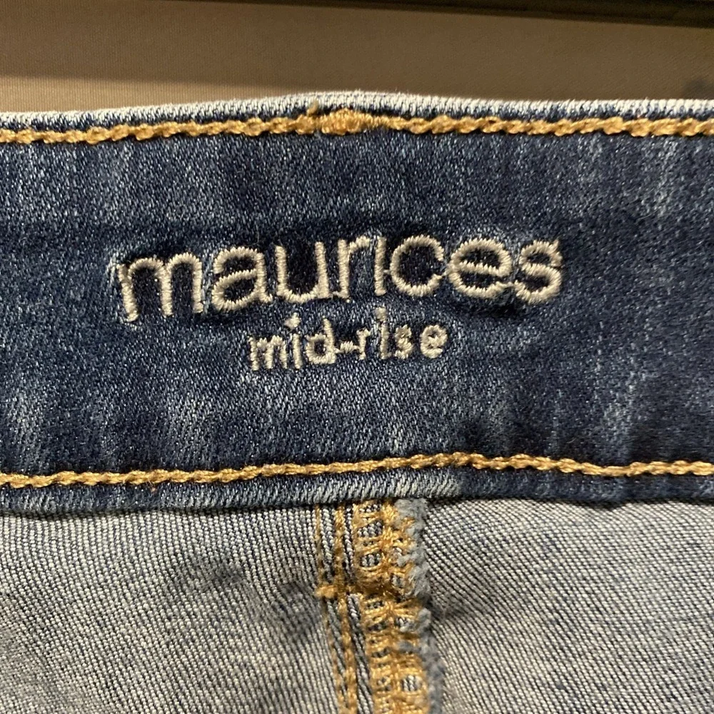 Maurices Size 18W Med Wash Distressed High Rise Womens Blue Jeans